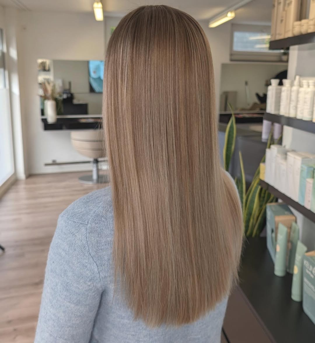 Kreatives Hairstyling, individuelles Ergebnis